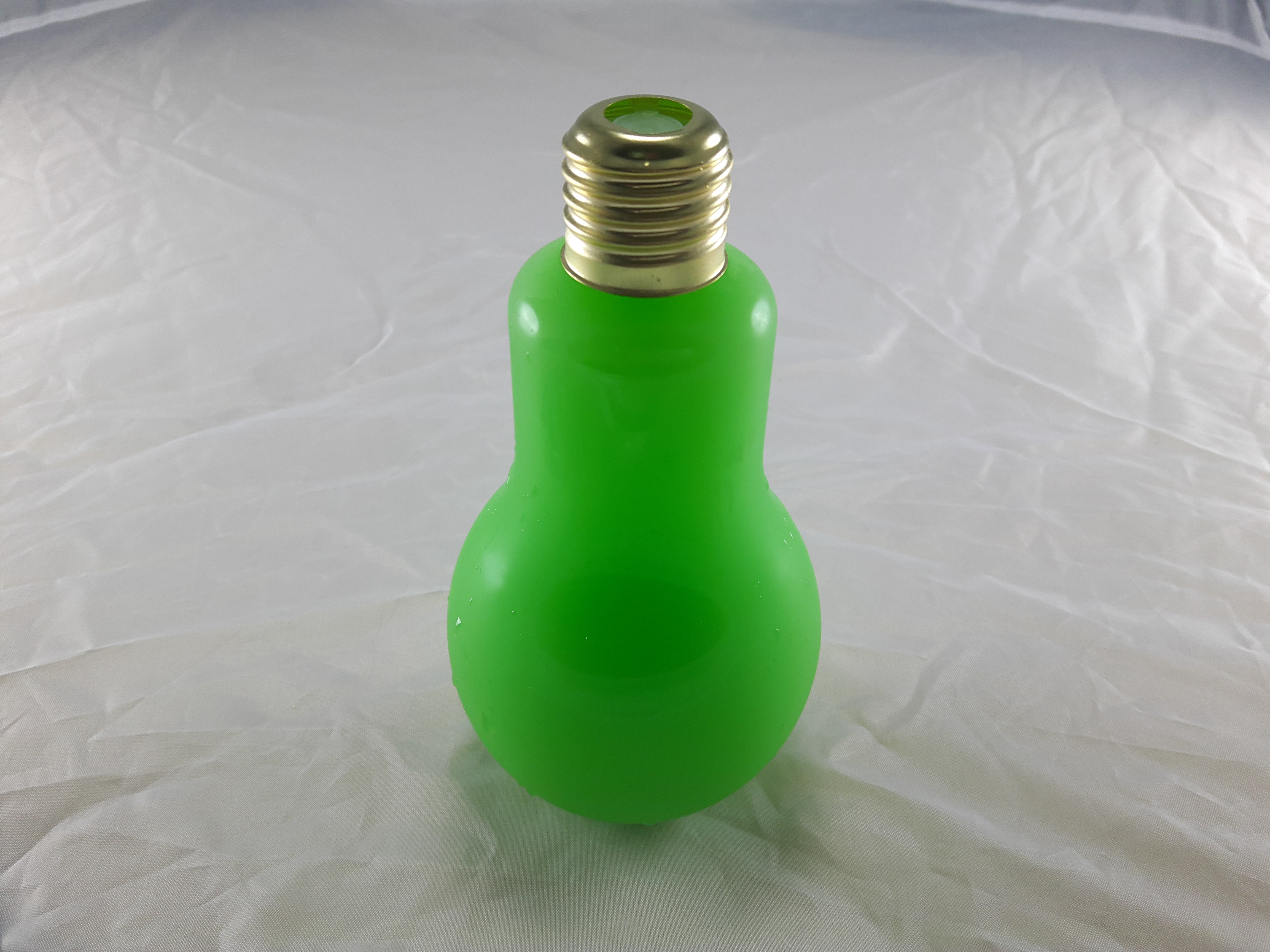 燈泡造型飲品-薄荷可爾必思(340cc)